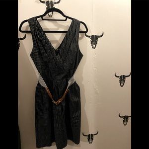 Dress with belt and pockets !